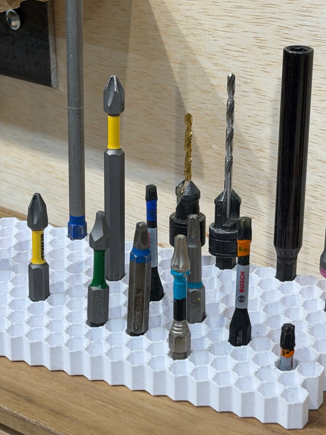 Honeycomb hex bit holder