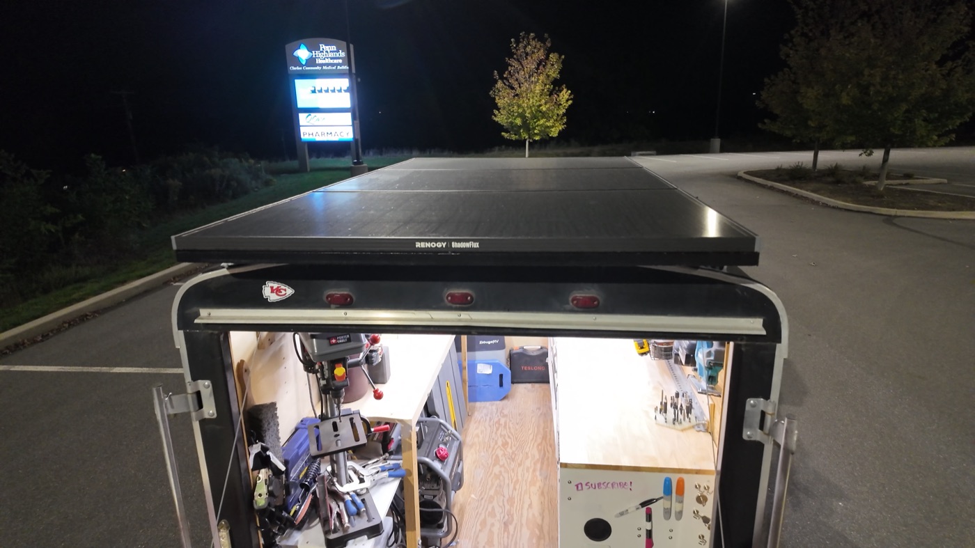600W solar panels on trailer roof